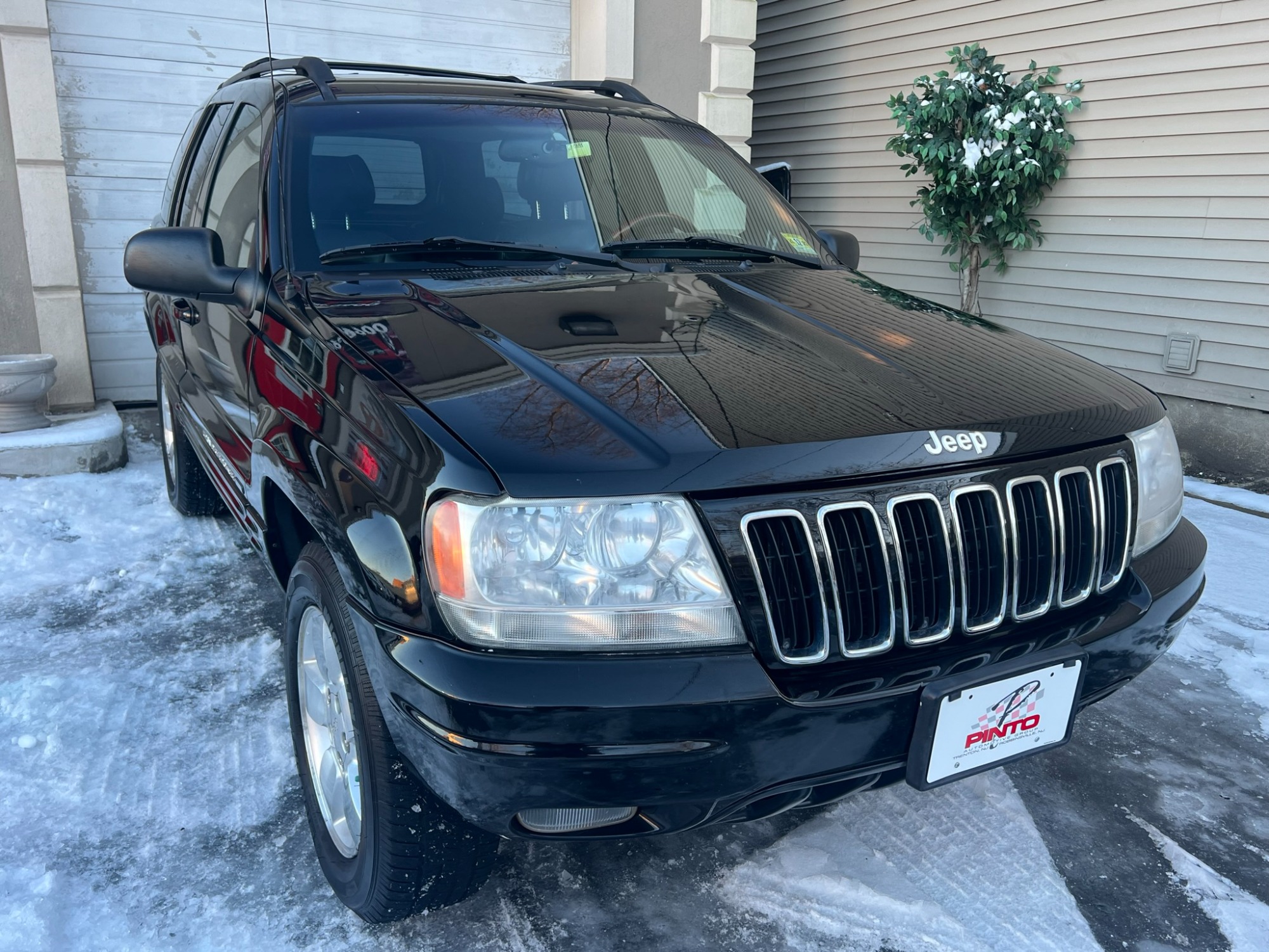photo of 2001 Jeep Grand Cherokee Limited 4WD